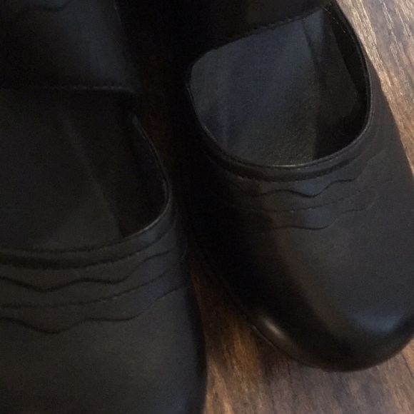 Black dansko clogs - Picture 6 of 8